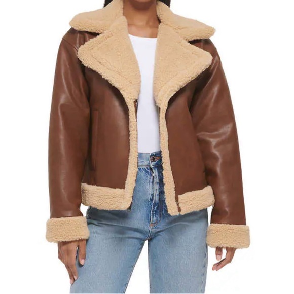 NWT Levi’s Ladies Faux Leather Trucker Jacket - Picture 8 of 10